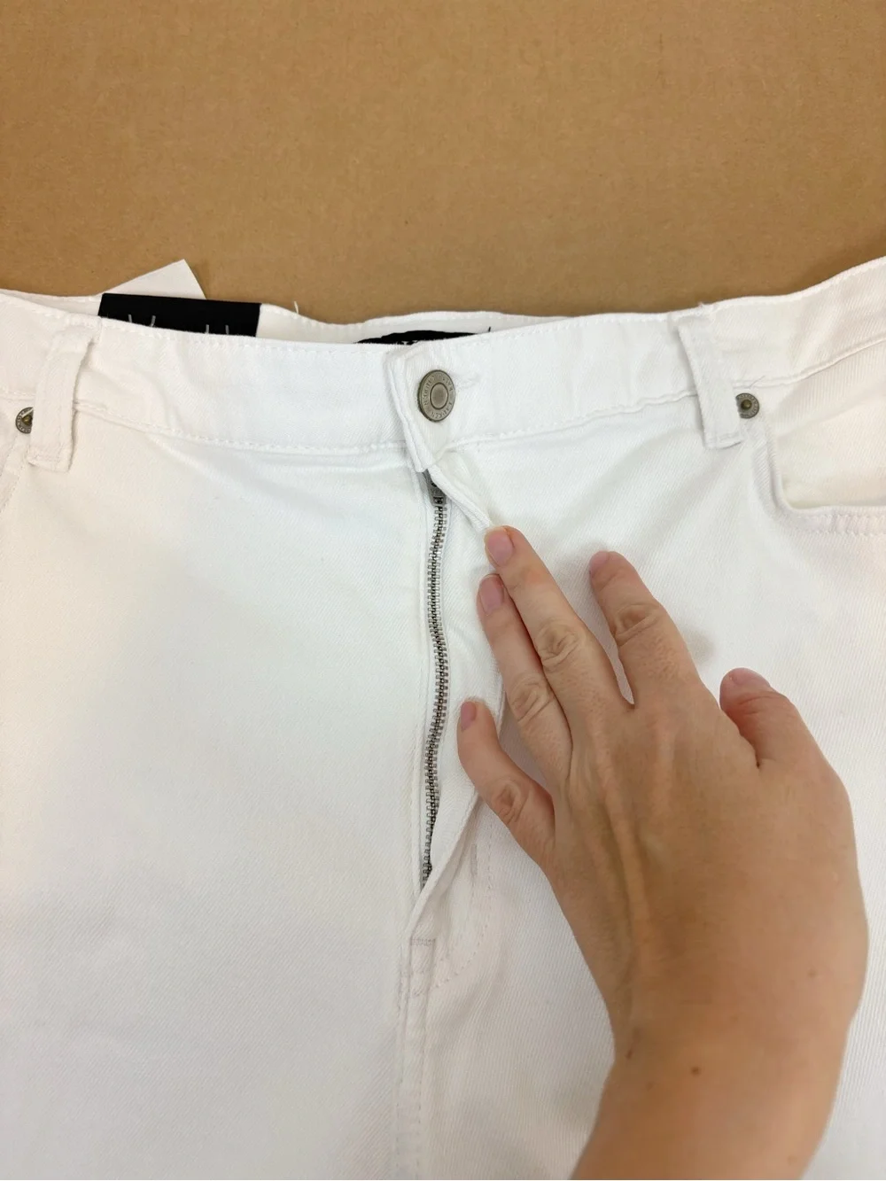 Lauren Ralph Lauren High-Rise Wide-Leg Cropped Jeans in White Wash Size 18